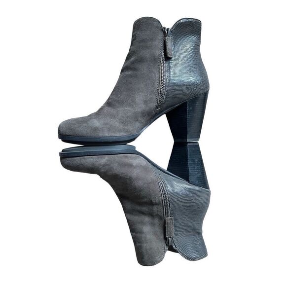 Eileen Fisher 9 Gray Suede Ankle Boot Wood Heel Patent Ankle - Picture 11 of 12